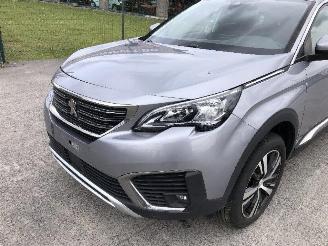 Peugeot 5008 1.2  7 PLACES picture 11