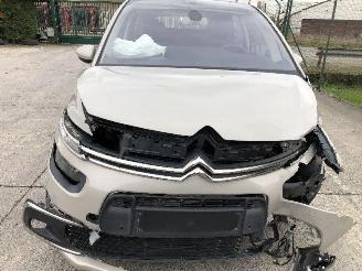 Citroën C4-picasso 1.2 turbo FEEL picture 8
