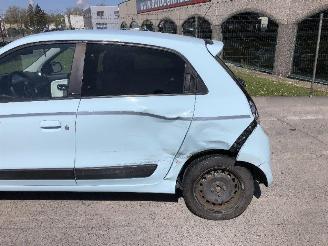 Renault Twingo 1.0  LOOK SPORT picture 10