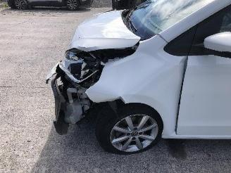 Volkswagen Up! 1.0 picture 8