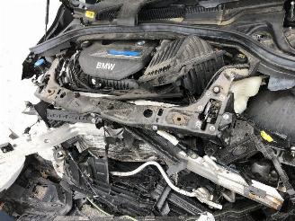 BMW 2-serie 225 xe active tourer picture 13