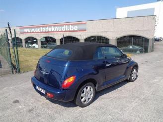 Vaurioauto  passenger cars Chrysler Pt-cruiser 2.4 CABRIO 2005/10