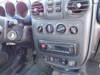 Chrysler Pt-cruiser 2.4 CABRIO picture 18