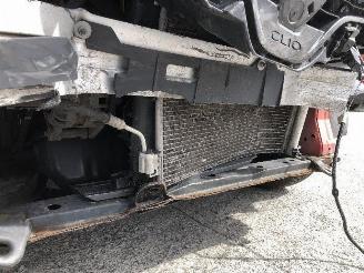 Renault Clio 4   1.1 picture 22