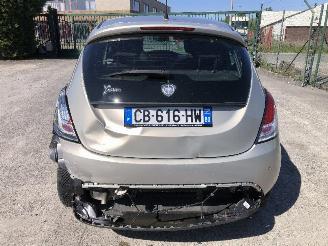 Lancia Ypsilon 1.2 picture 5