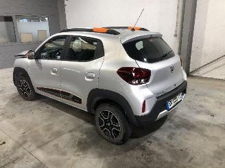 Schadeauto Dacia Spring  0/0