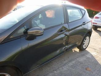 Ford Fiesta 1.5 tdci picture 18
