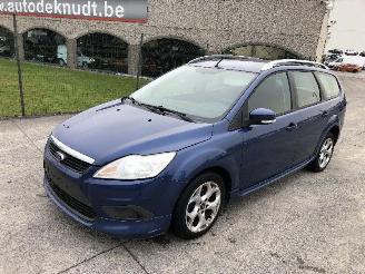 Schadeauto Ford Focus 1.6 tdci  break 2009/8