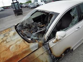 Ford Mondeo 2.0 hybride picture 10