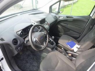 Ford Tourneo Courier 1.0 TURBO picture 5