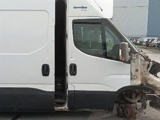 Iveco Daily 35-130 picture 11