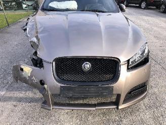 Jaguar XF 2.2 D picture 11