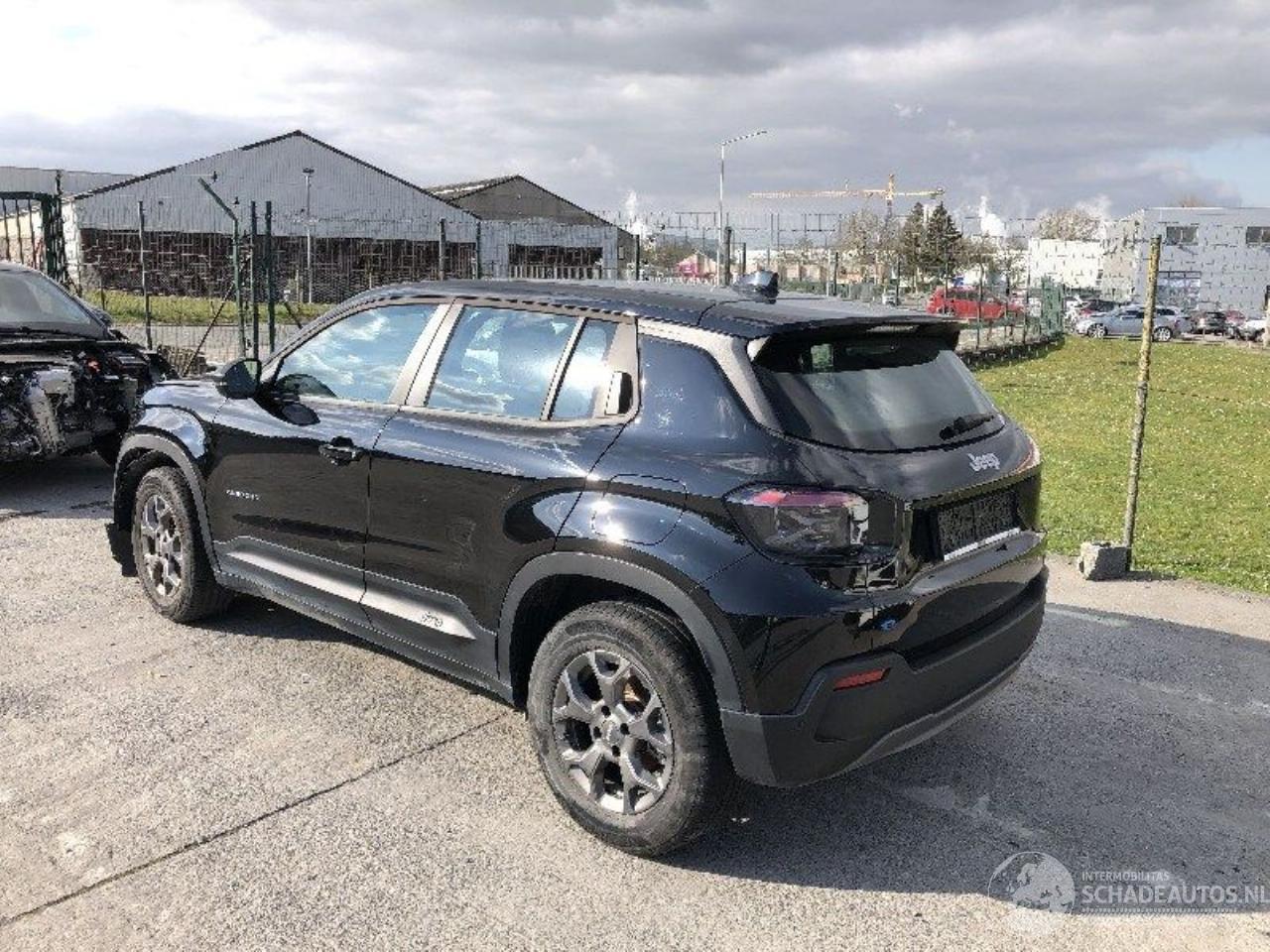 Jeep Avenger AVENGER