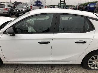 Opel Corsa F  1.2 picture 23