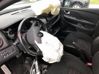 Renault Clio RS 1.6 TURBO picture 15