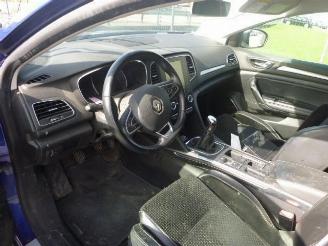 Renault Mégane 1.2 turbo GT Line picture 5