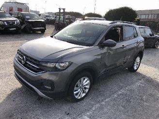 Volkswagen T-Cross 1.0i picture 2