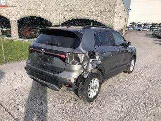 Volkswagen T-Cross 1.0i picture 3