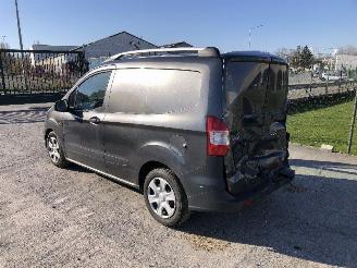 Ford Tourneo Courier 1.5 TDCI picture 3