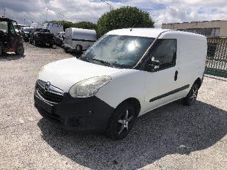 Opel Combo 1.6 CDTI picture 2