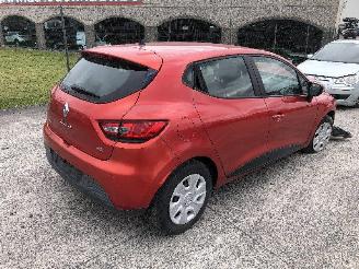 disassembly passenger cars Renault Clio 1.5 DCI 2013/1