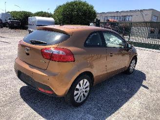 Sloopauto Kia Rio 1.1 crdi   D3FA 2014/12