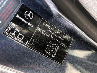 Mercedes CLK CLK  240  V6 picture 20