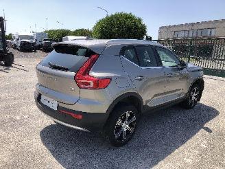 Damaged car Volvo XC40 1.5  T2 AUTOMATIQUE 8V 2020/10