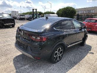 Damaged car Renault Arkana 1.6 TECHNO 2023/3