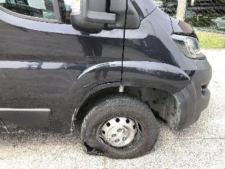 Peugeot Boxer 2.2 HDI picture 8