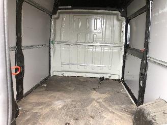 Peugeot Boxer 2.2 HDI picture 20