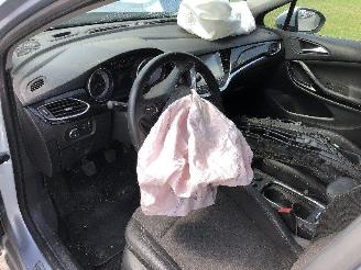 Opel Astra 1.6 CDTI B16DTU picture 6