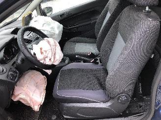 Ford Fiesta 1.2 picture 6
