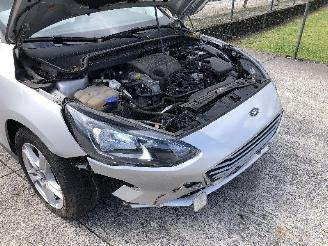 Ford Focus 1.0 TURBO BREAK picture 18