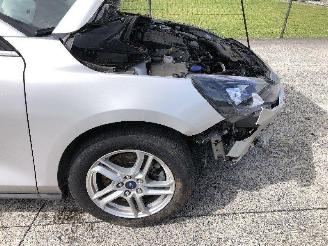 Ford Focus 1.0 TURBO BREAK picture 20