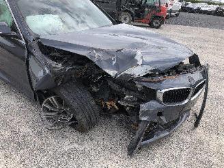 BMW 3-serie 318 GT   B47D20A picture 12