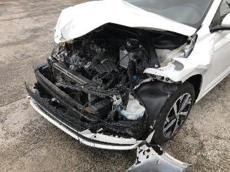 Volkswagen Polo 1.0 picture 11