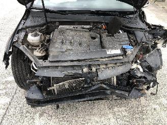 Volkswagen Golf 1.6 TDI CLHA      DSG PYS picture 14