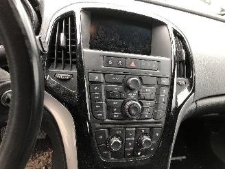 Opel Astra 1.6 CDTI picture 20
