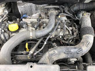Renault Captur 1.2 picture 12
