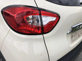 Renault Captur 1.2 picture 17