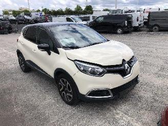 skadebil auto Renault Captur 1.2 2017/5