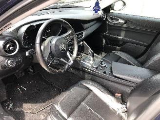 Alfa Romeo Giulia 2.2 JTD  SUPER picture 11