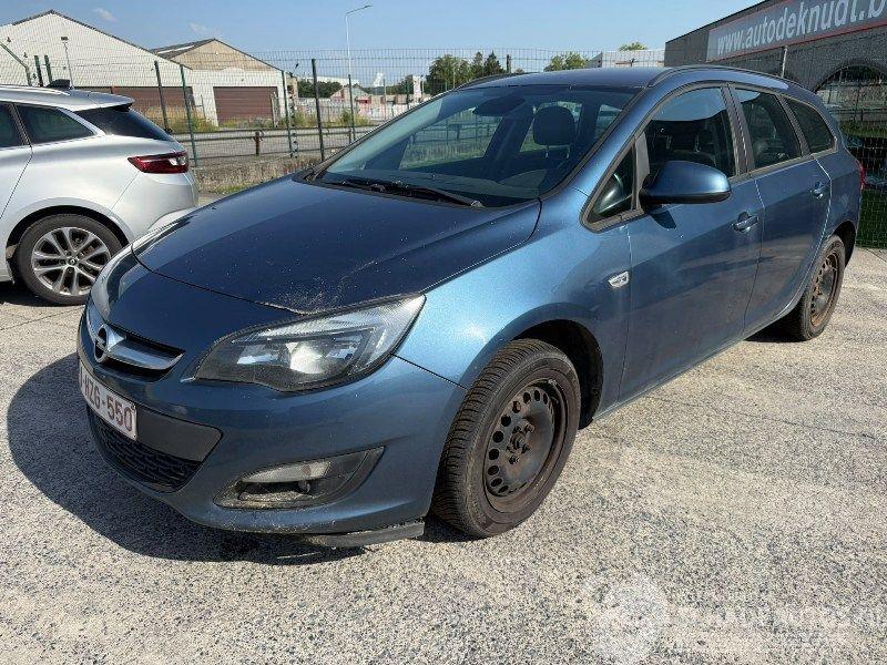 Opel Astra 1.6 cdti   break