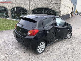Mitsubishi Space-star 1.2 picture 2