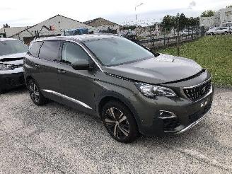 Voiture accidenté Peugeot 5008 1.2 T  7 PLACES 2020/3