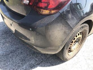 Opel Astra 17 CDTI picture 10