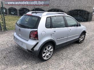 Schadeauto Volkswagen Polo CROSS POLO 1.4 I 2007/5