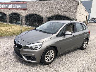 BMW 2-serie 216 d ADVANTAGE picture 2