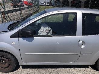 Renault Twingo 1.1  D4F picture 13